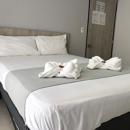 Hotel Pradera Plaza Dosquebradas Eksteriør bilde