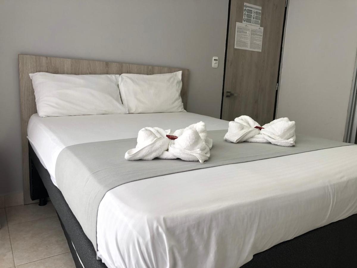 Hotel Pradera Plaza Dosquebradas Eksteriør bilde